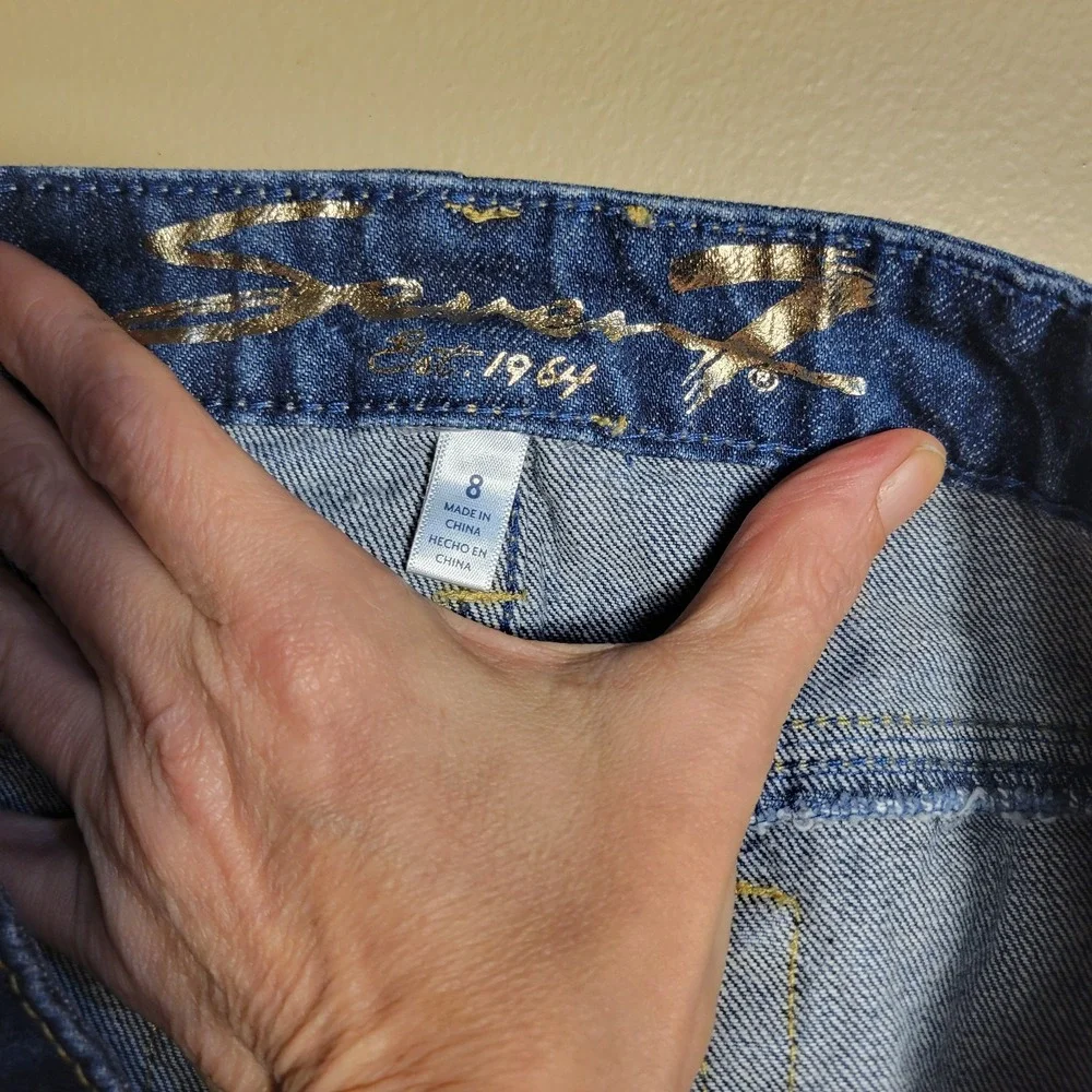 Seven7 Weekend‎ Short Women's Size 8 Distressed Denim Cutoff Jean Shorts Frayed